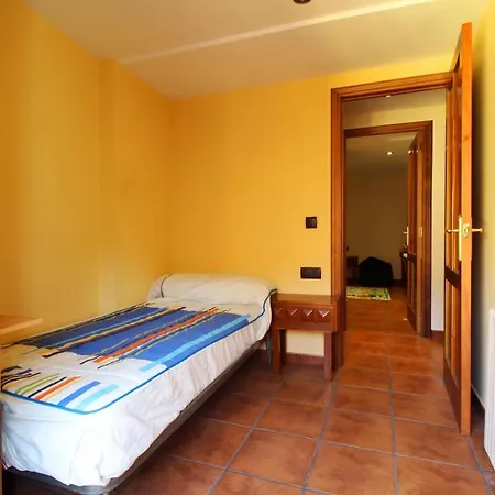 Casa Bien Situada En
